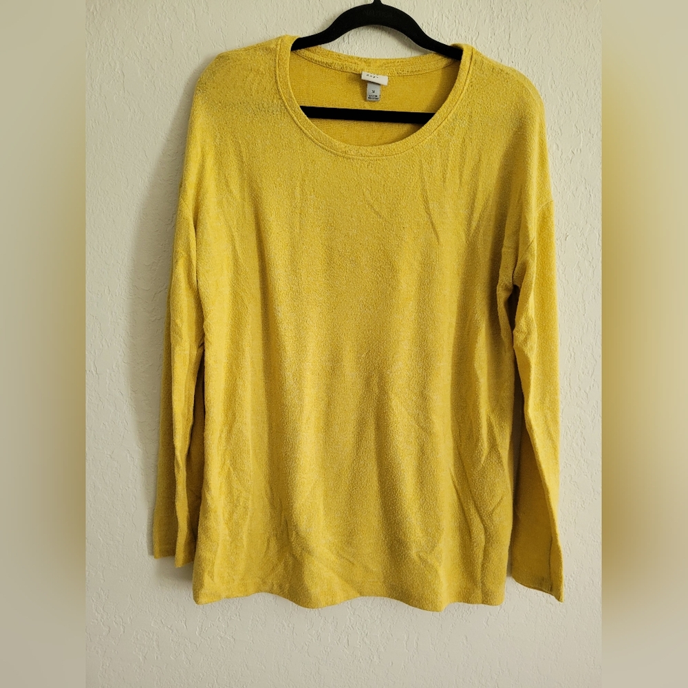 A new day Yellow lounge crew neck sweater | size M